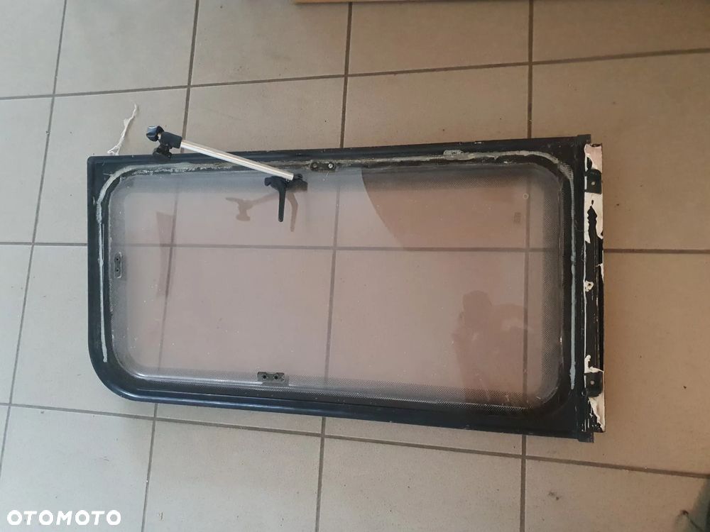 Okno uchylne szyba do przyczep kempingowych Elddis Typhoon 2000 - 2002 - 5