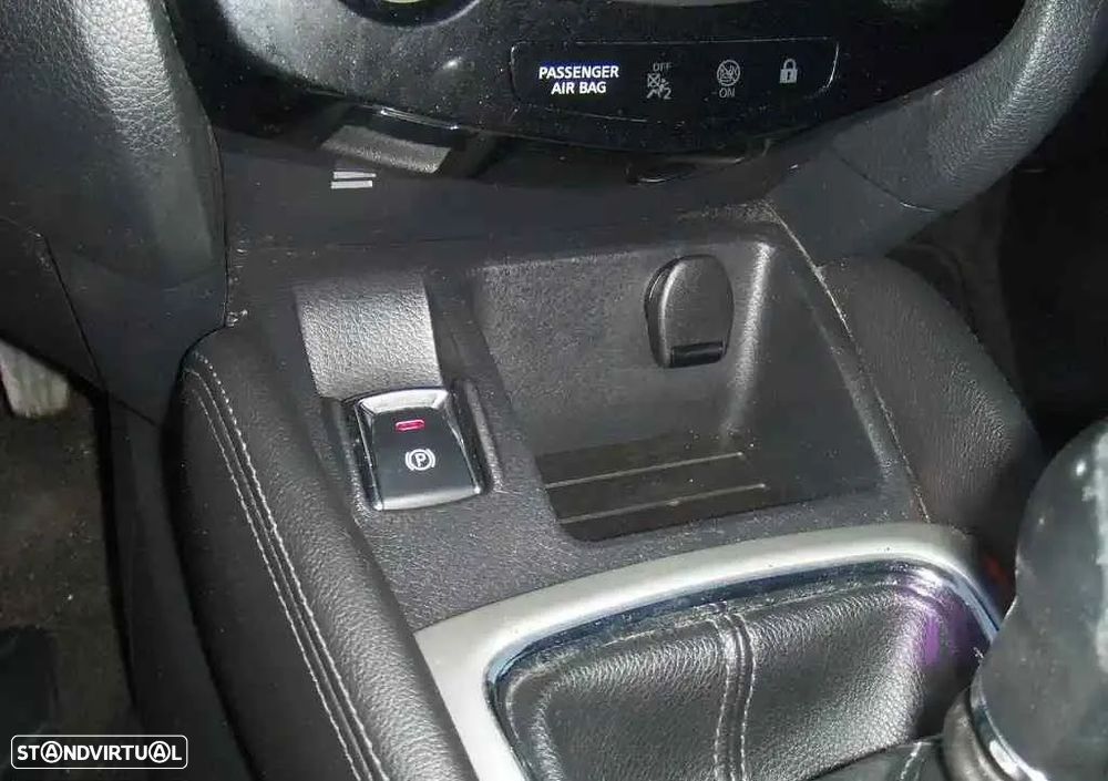 Nissan Qashqai 1.5 dCi Tekna Premium - 27