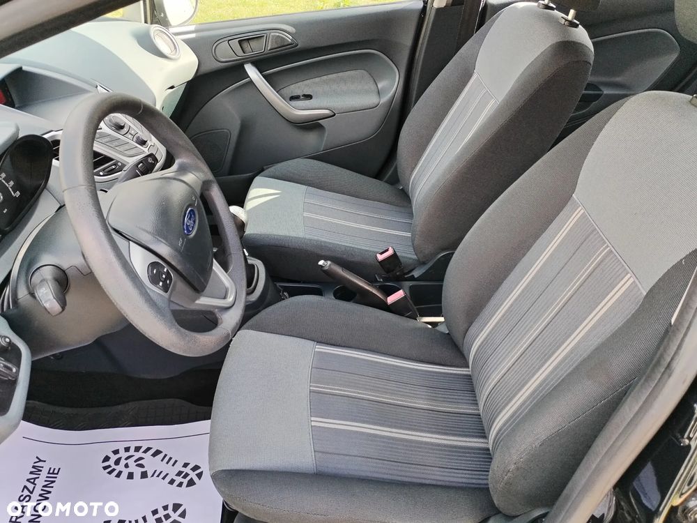 Ford Fiesta - 29