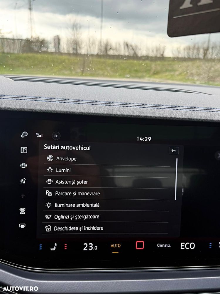 Volkswagen Touareg - 26