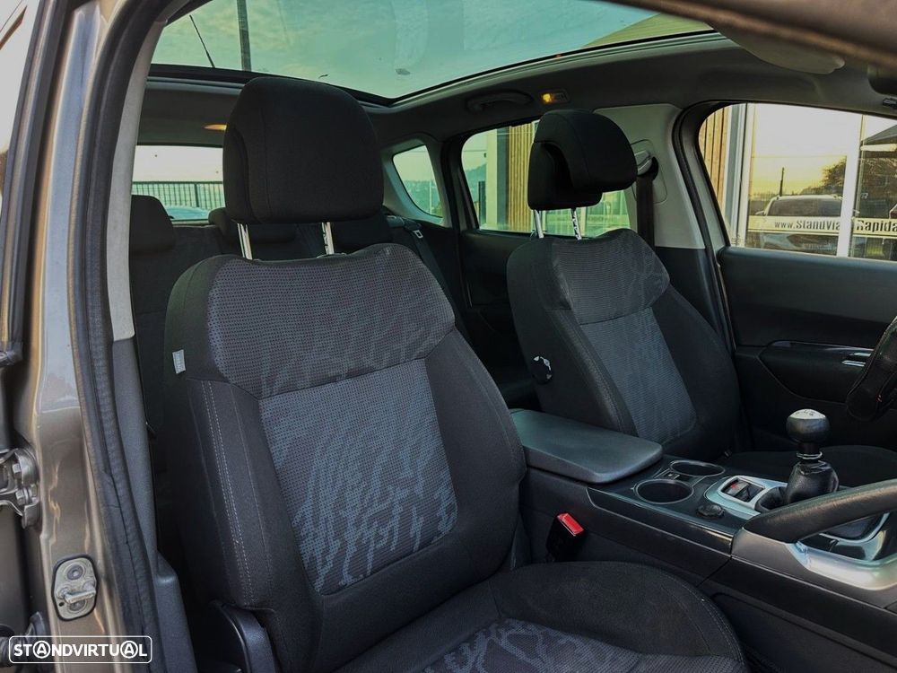 Peugeot 3008 1.6 HDi Sport - 26