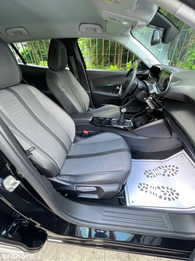 Peugeot 2008 - 22
