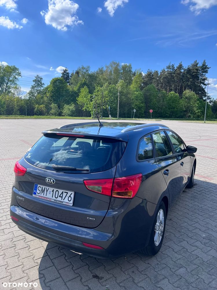 Kia Ceed 1.6 CRDi 115 Edition 7 - 4