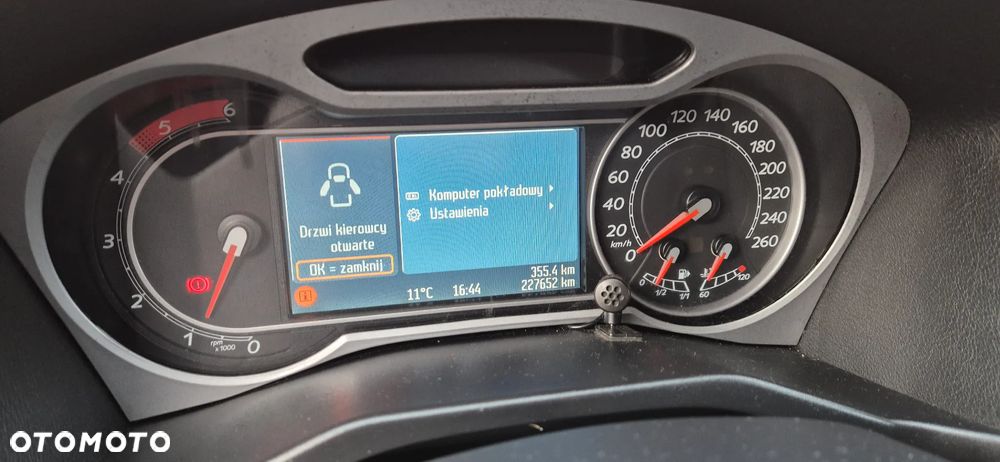 Ford Mondeo 2.2 TDCi Ghia - 14