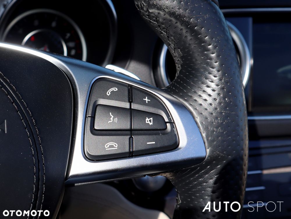 Mercedes-Benz SL 400 9G-TRONIC - 26