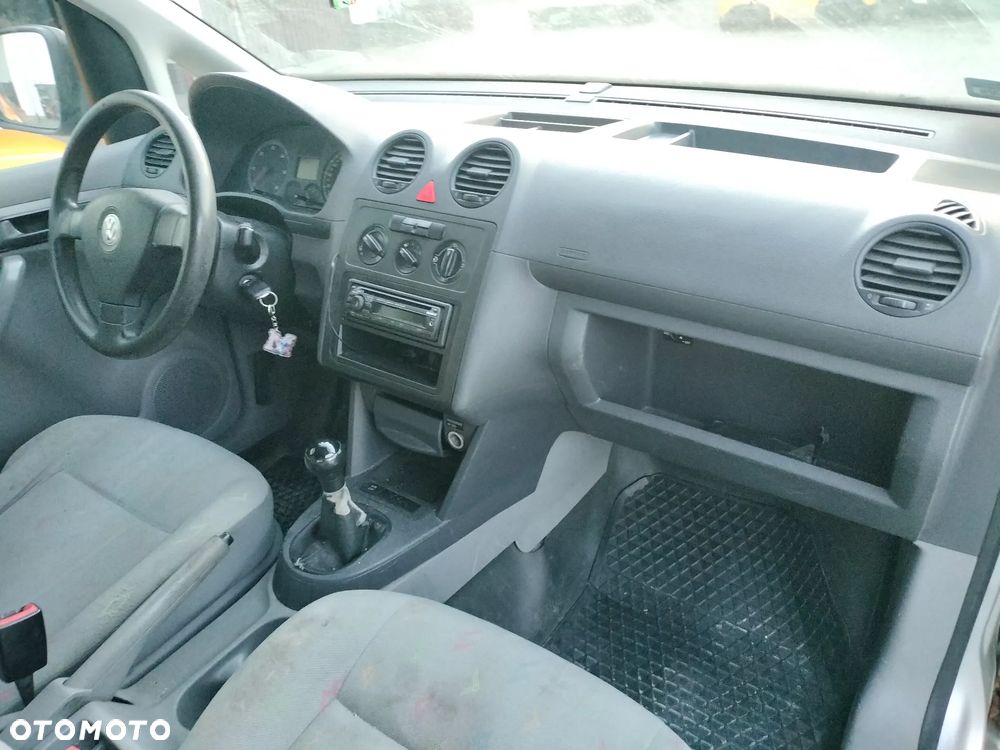 Volkswagen CADDY - 13