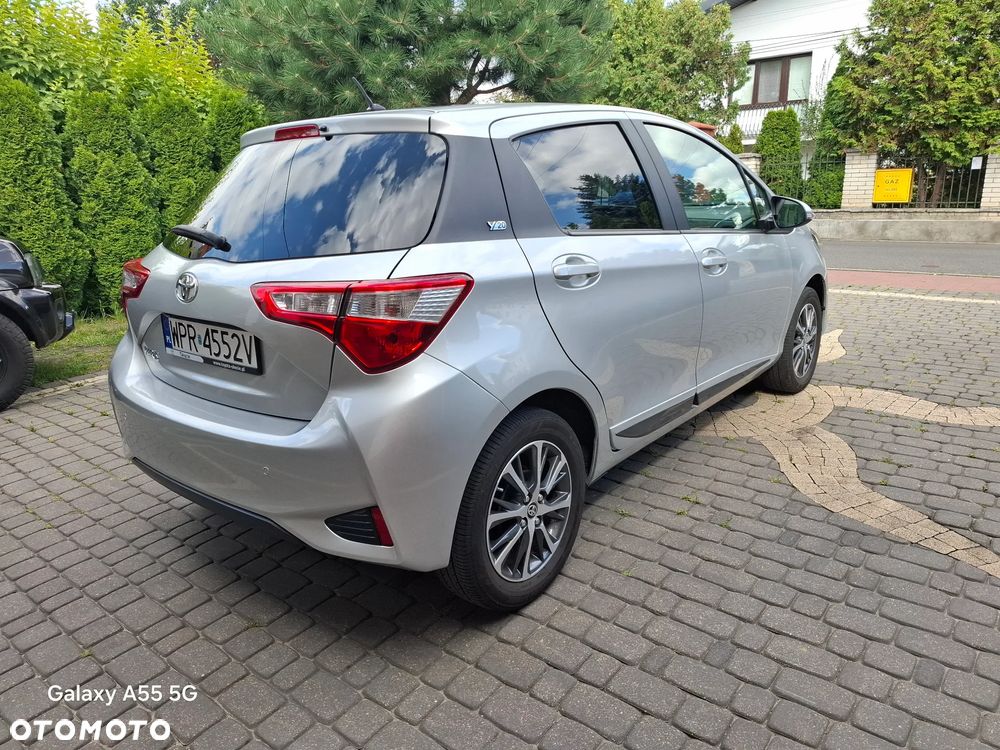 Toyota Yaris 1.5 Premium - 7