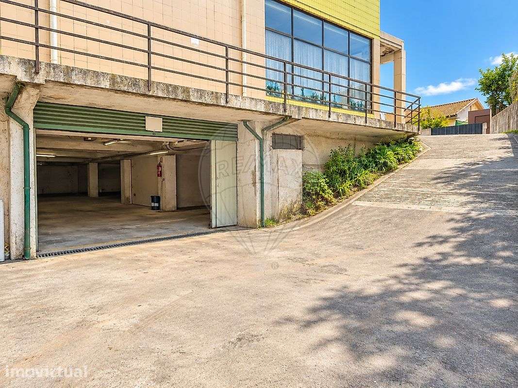 Garagem  para venda - Grande imagem: 2/10