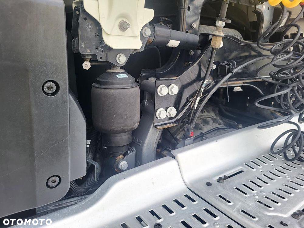 DAF FT XF 480 - 12