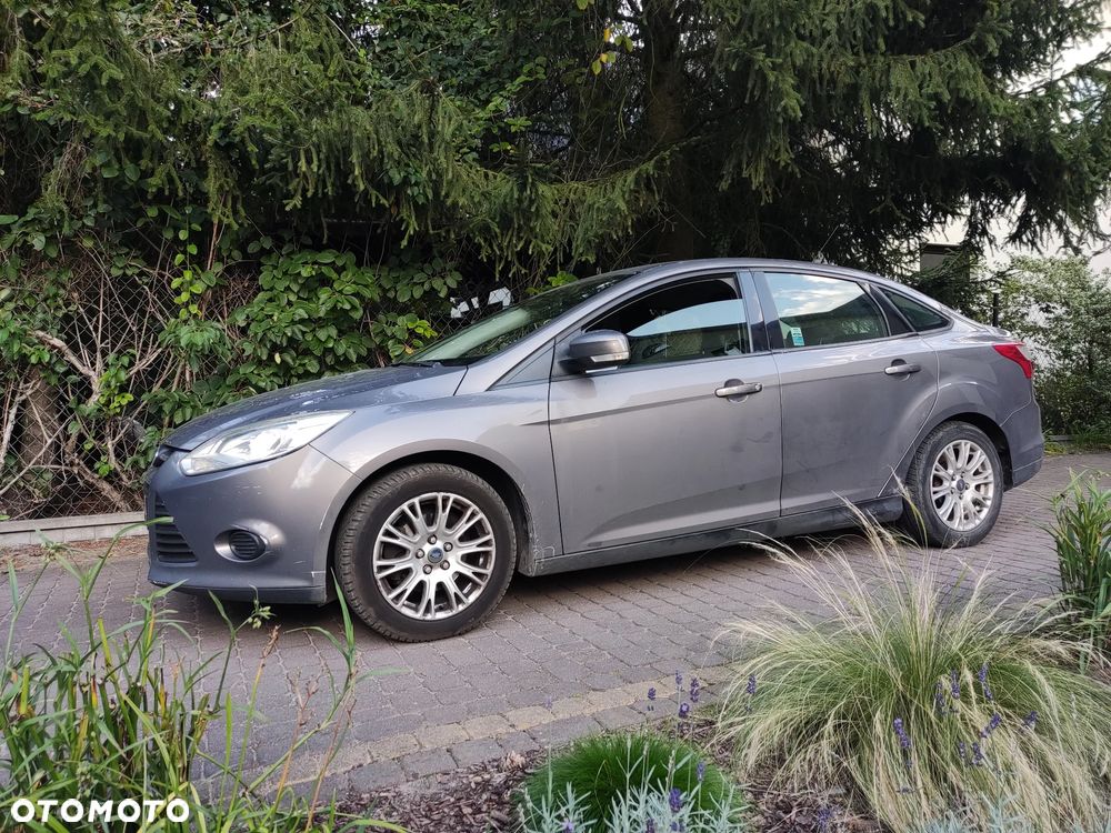Ford Focus 1.6 Gold X (Trend) - 1