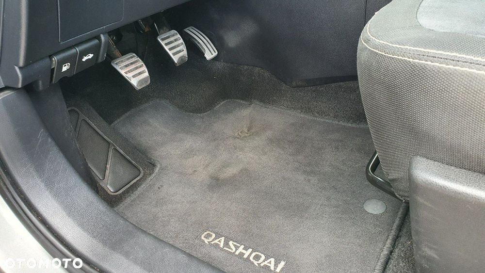 Nissan Qashqai 1.6 I-Way - 15