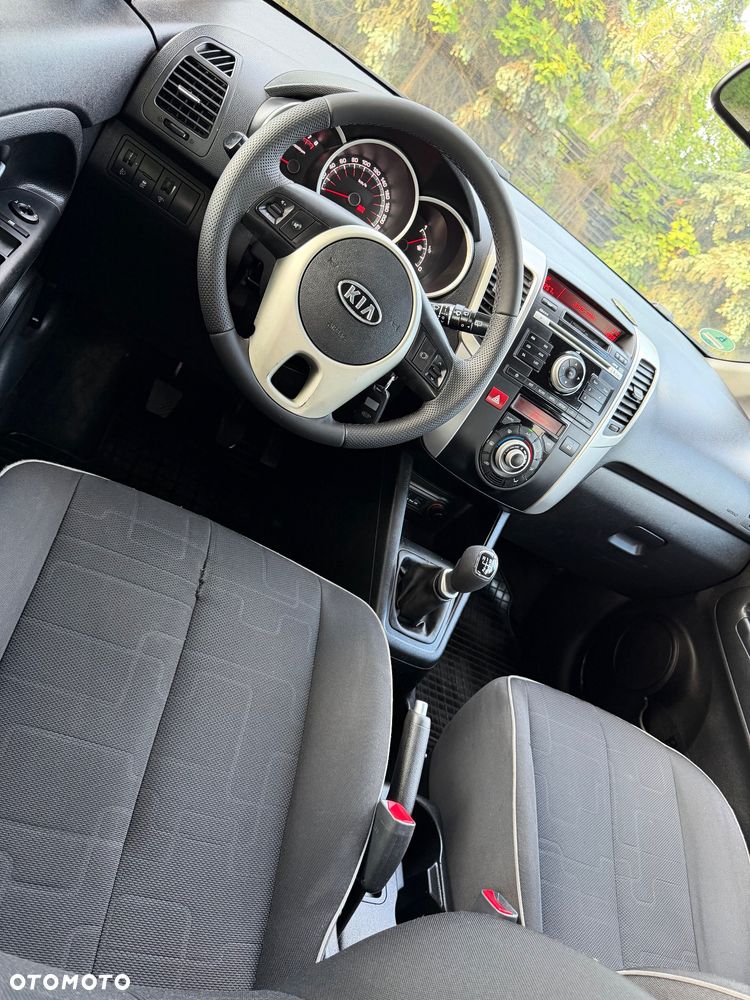 Kia Venga 1.4 CVVT Dream-Team Edition - 15