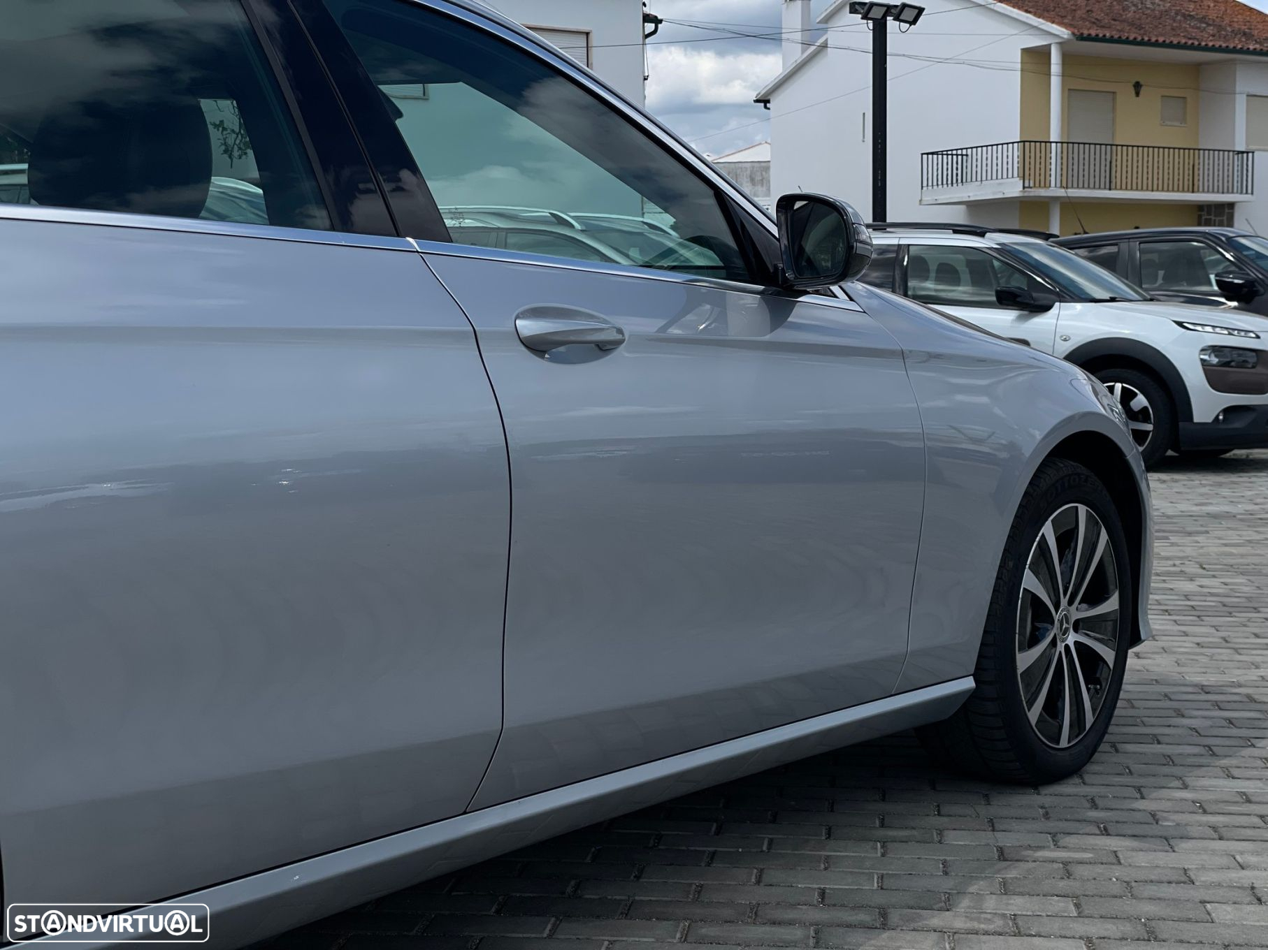 Mercedes-Benz E 300 de Avantgarde 4Matic - 10