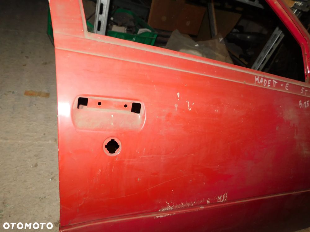drzwi prawe przód OPEL KADETT E 5D - 2