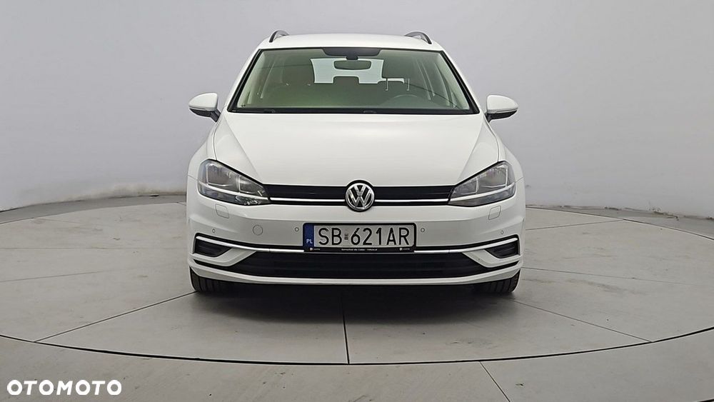 Volkswagen Golf - 8