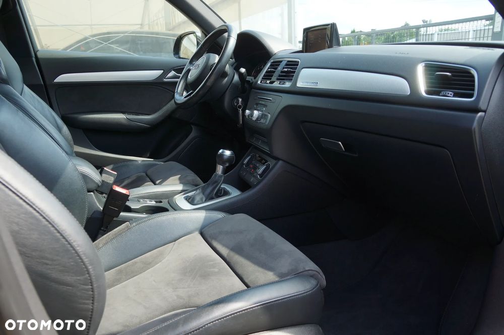 Audi Q3 2.0 TDI Quattro S tronic sport - 26