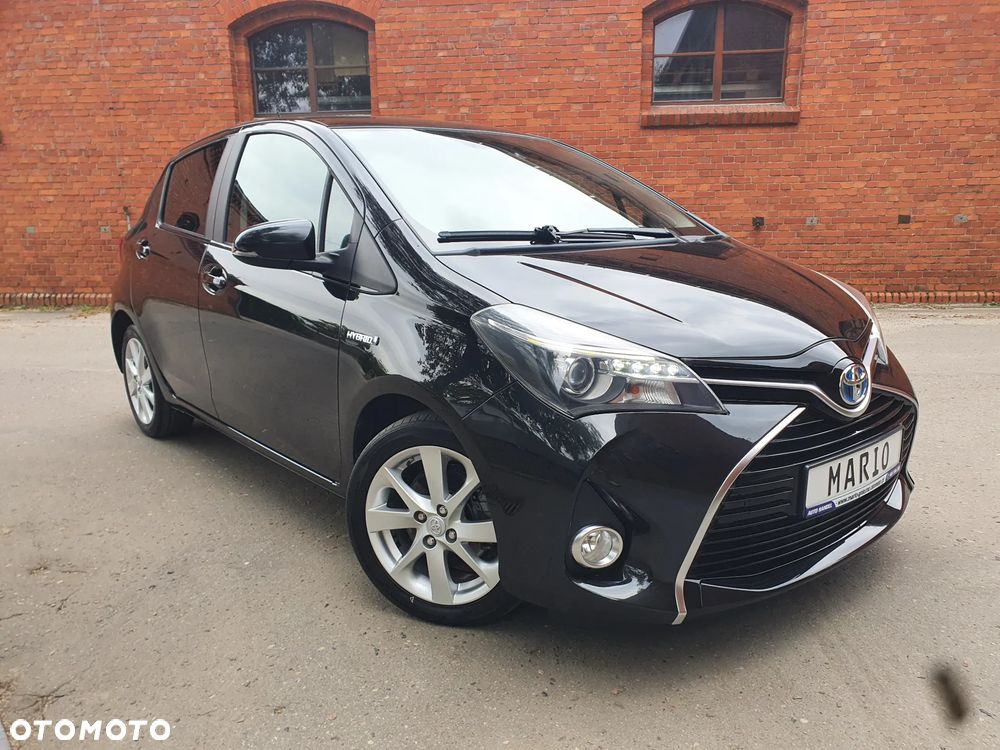 Toyota Yaris 1.5 VVT-i Lounge - 1
