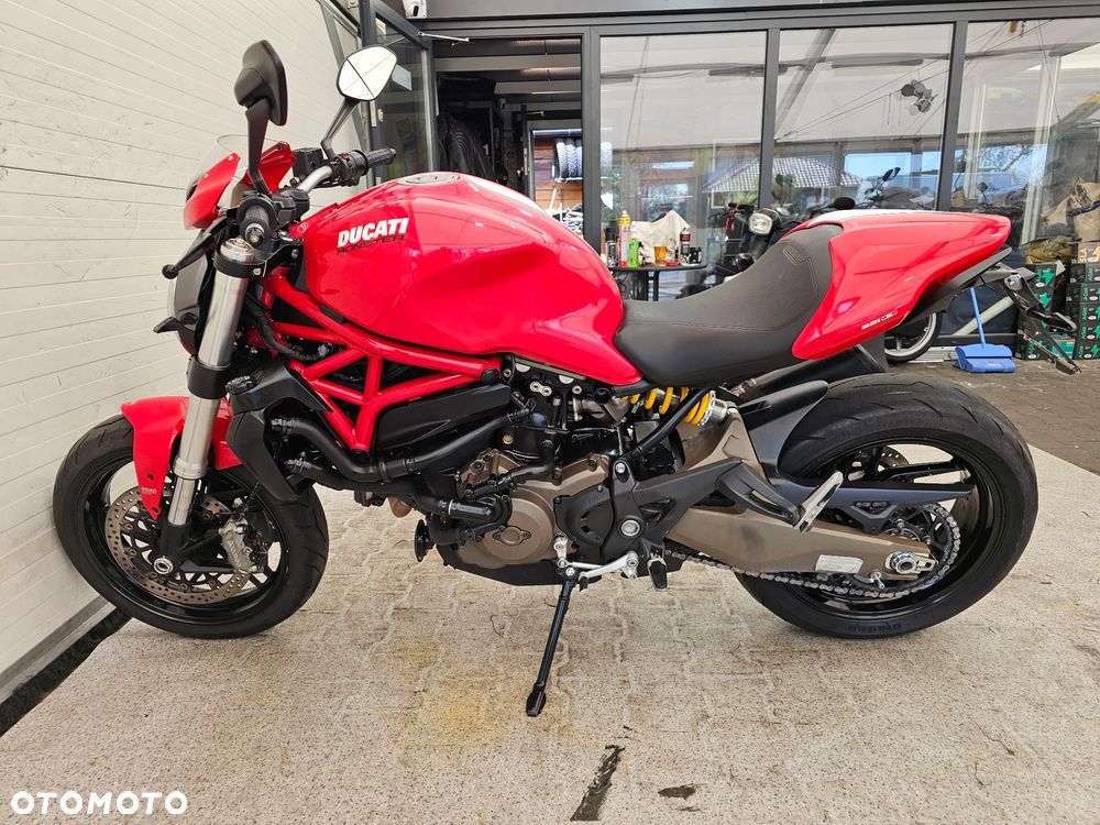 Ducati Monster - 21