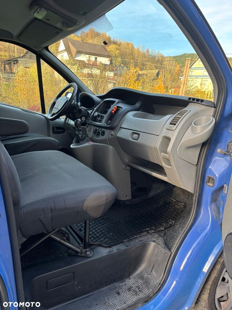 Renault Trafic - 6