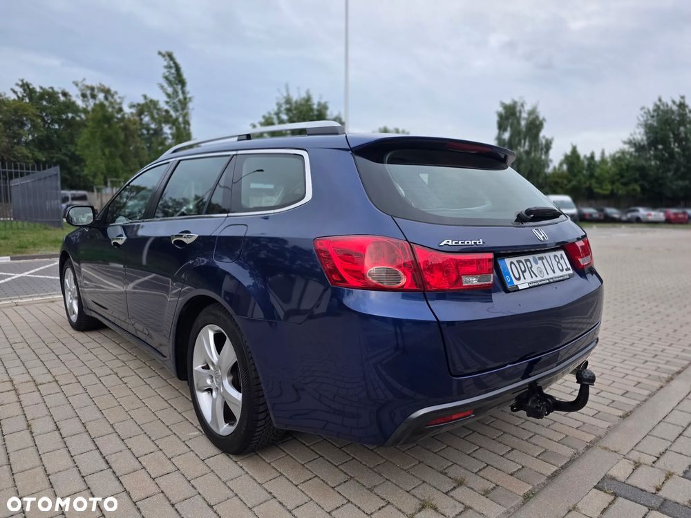 Honda Accord 2.0 Executive - 7