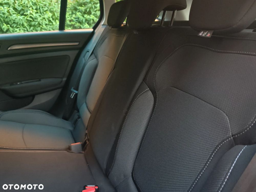 Renault Megane 1.3 TCe FAP Equilibre - 6