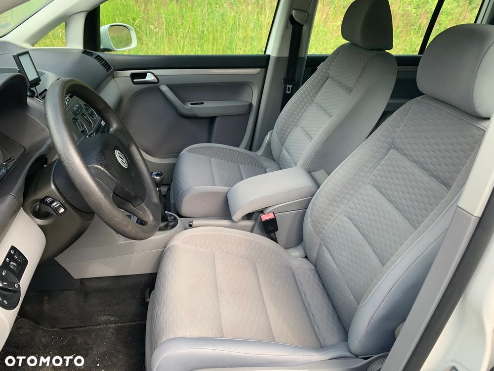 Volkswagen Touran 2.0 TDI Freestyle - 14