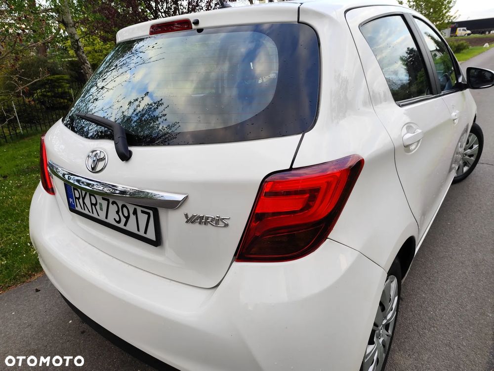Toyota Yaris 1.4 D-4D Life EU6 - 5