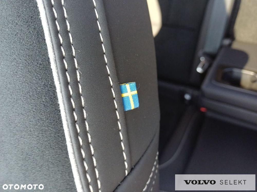 Volvo EC40 - 27