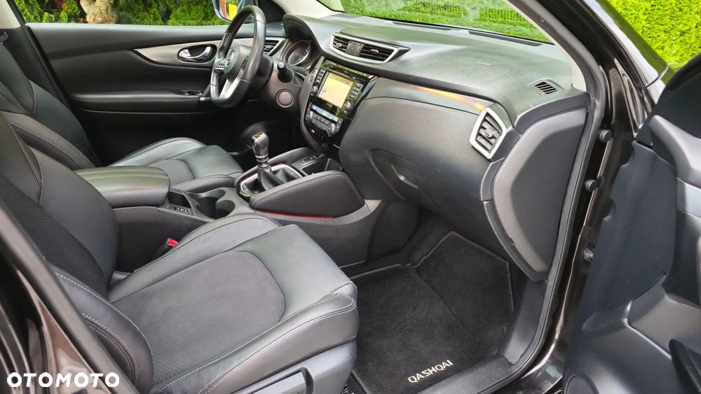 Nissan Qashqai 1.6 DIG-T 360 - 21
