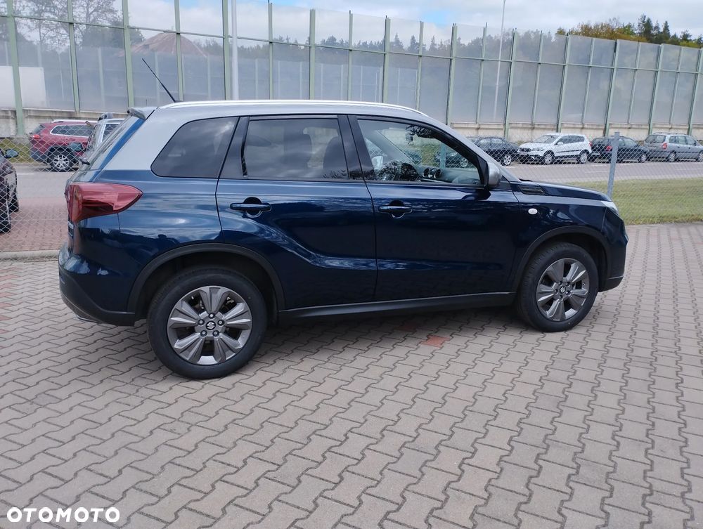 Suzuki Vitara 1.5 Strong Hybrid Premium 2WD AGS - 9