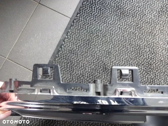 Atrapa Grill Audi S5 8T0.853.651.M - 4