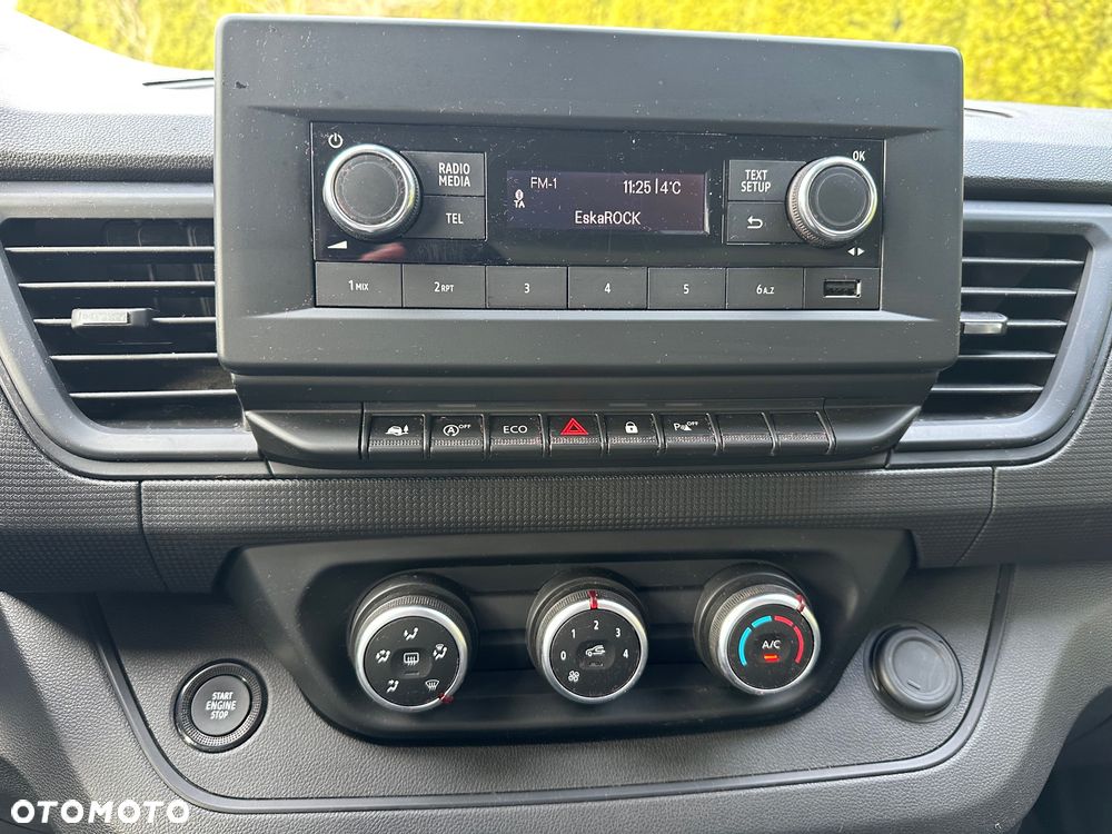 Renault / TRAFIC / 2.0 / L2H1 / LONG / - 28