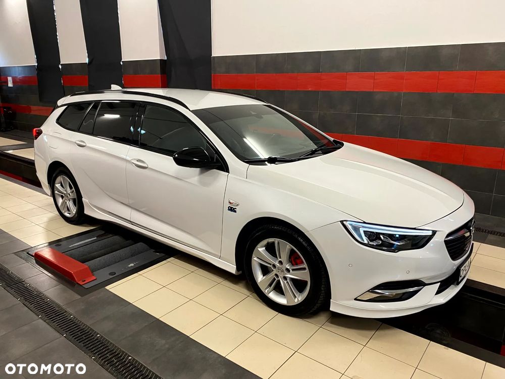 Opel Insignia 2.0 CDTI 4x4 Ultimate S&S - 6