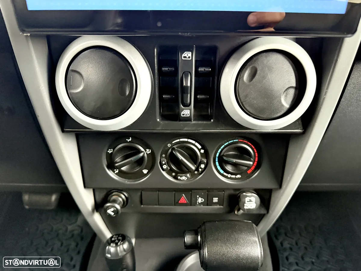 Jeep Wrangler 2.8 CRD ATX Sport - 15