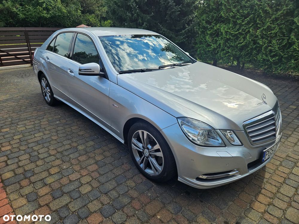 Mercedes-Benz Klasa E 350 4Matic BlueEFFICIENCY 7G-TRONIC - 3