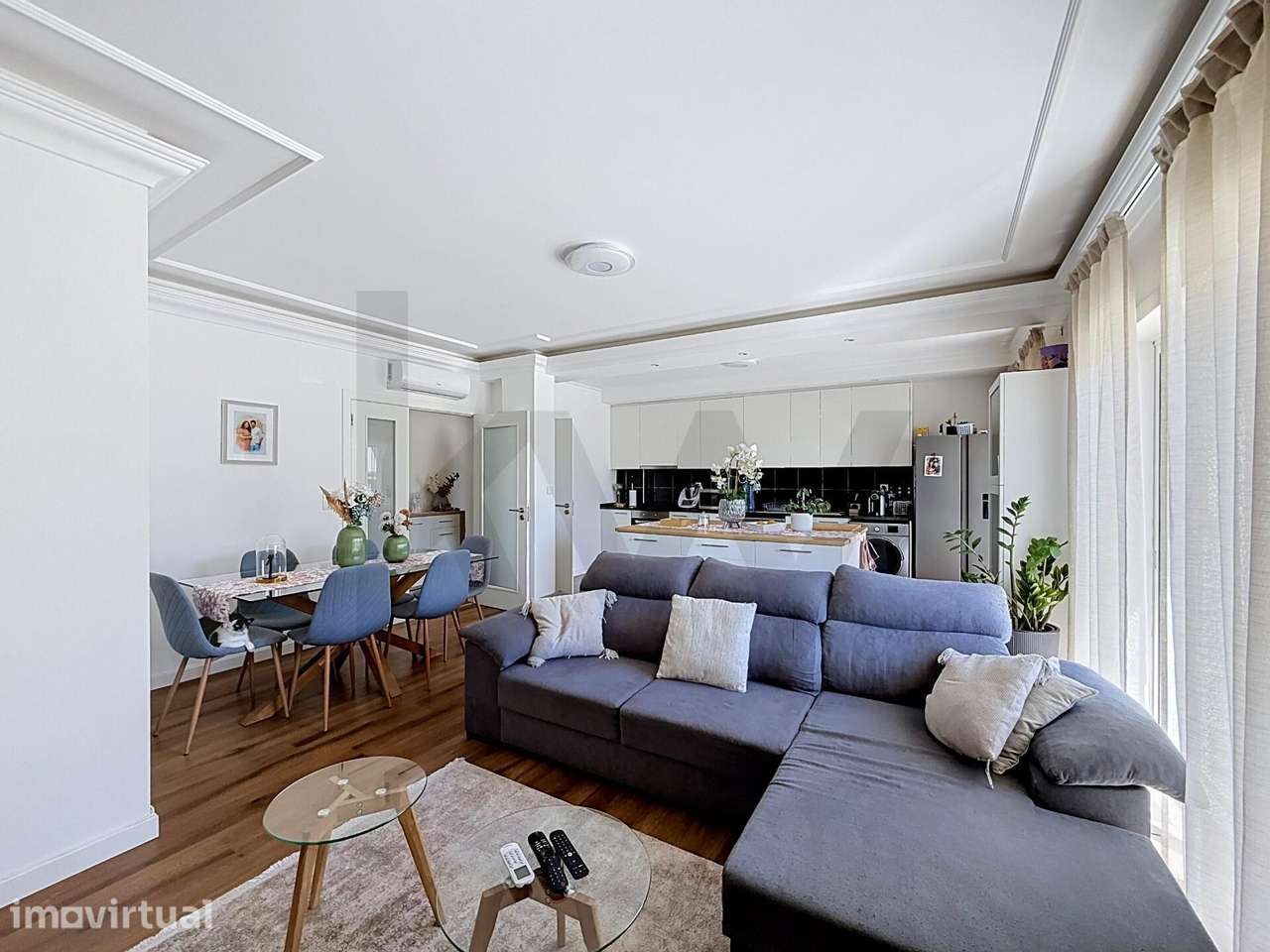 Apartamento T2 com Suite | Garagem Box para 2 Viaturas | 3 Varandas | - Grande imagem: 5/21