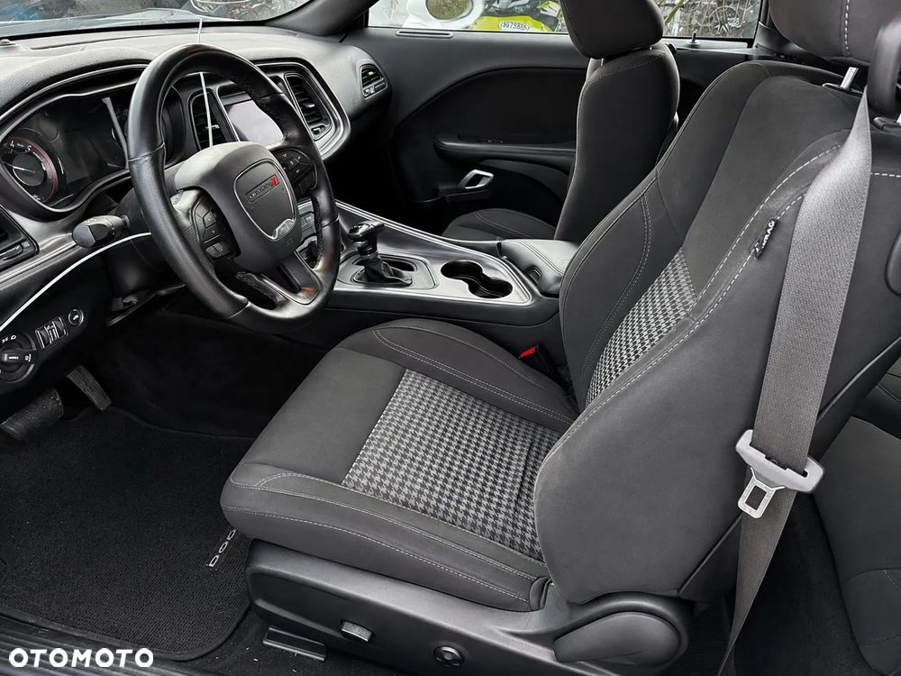 Dodge Challenger Automatik R/T Plus - 7