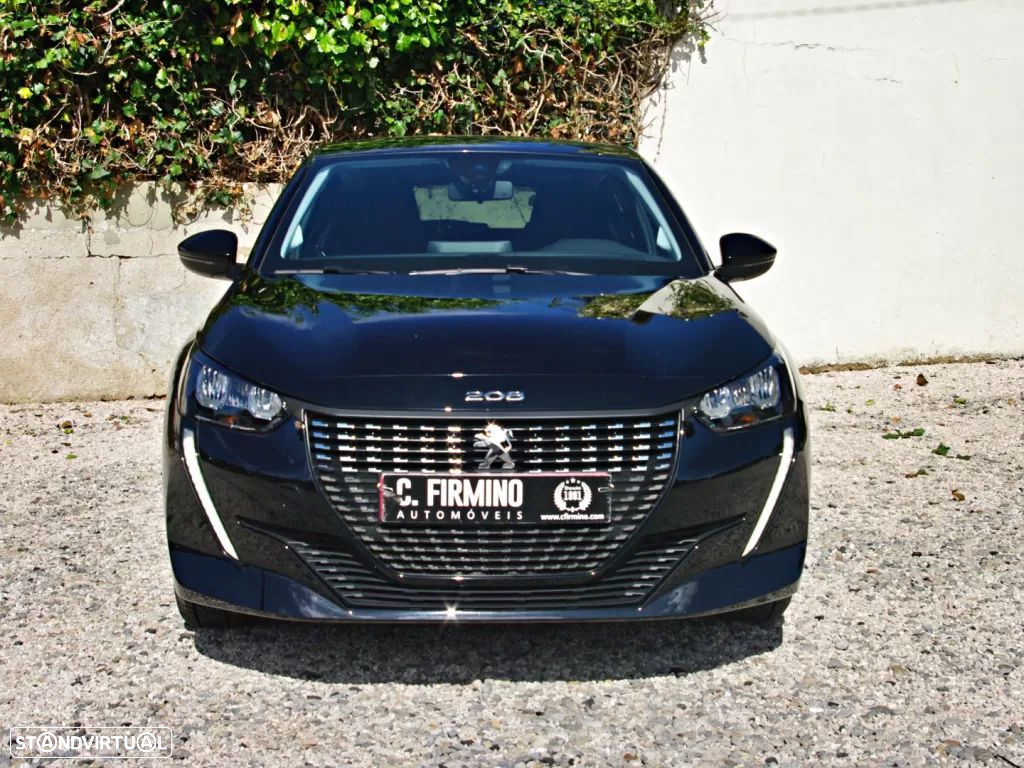 Peugeot 208 - 4