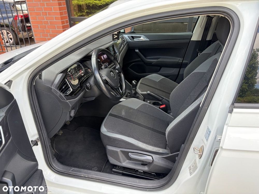 Volkswagen Polo 1.0 TSI Highline - 21
