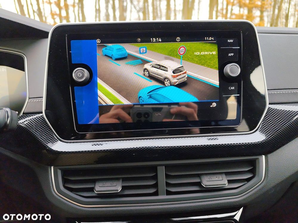 Volkswagen T-Cross 1.0 TSI R-Line Plus DSG - 18