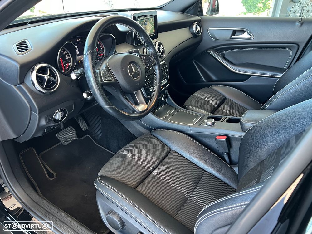 Mercedes-Benz GLA 180 CDI Urban Aut. - 12