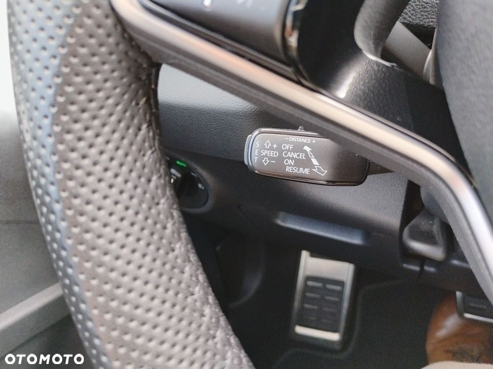 Skoda Karoq 1.5 TSI ACT Sportline DSG - 22