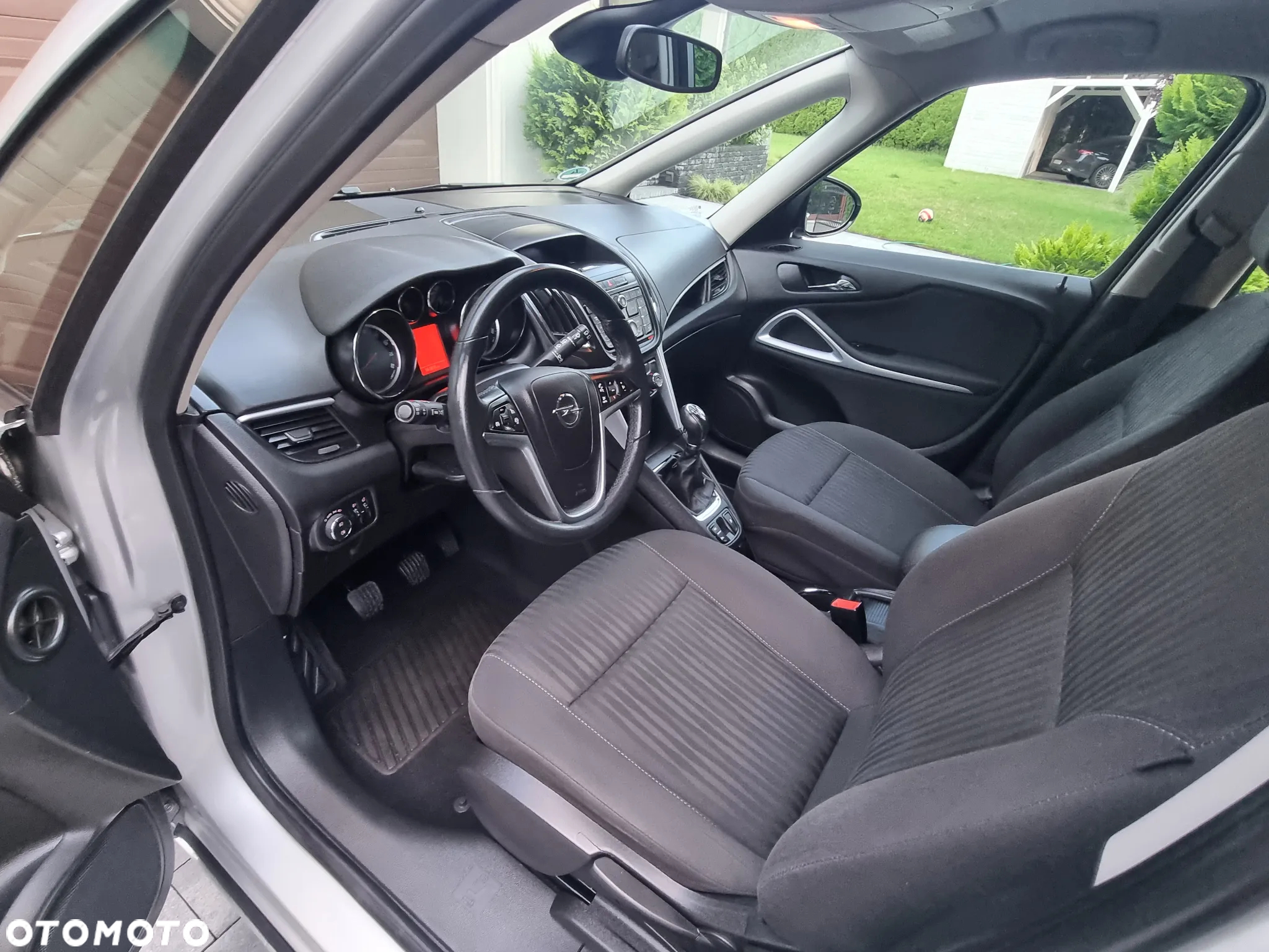 Opel Zafira 1.4 T Elite - 23