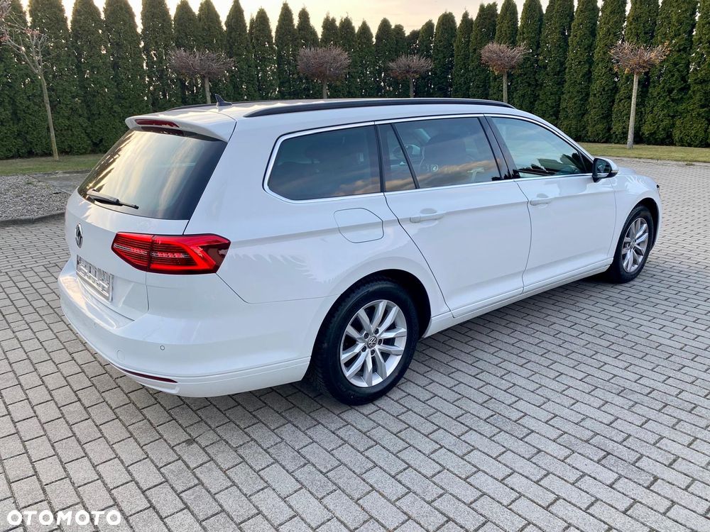 Volkswagen Passat 1.5 TSI OPF DSG Highline - 6