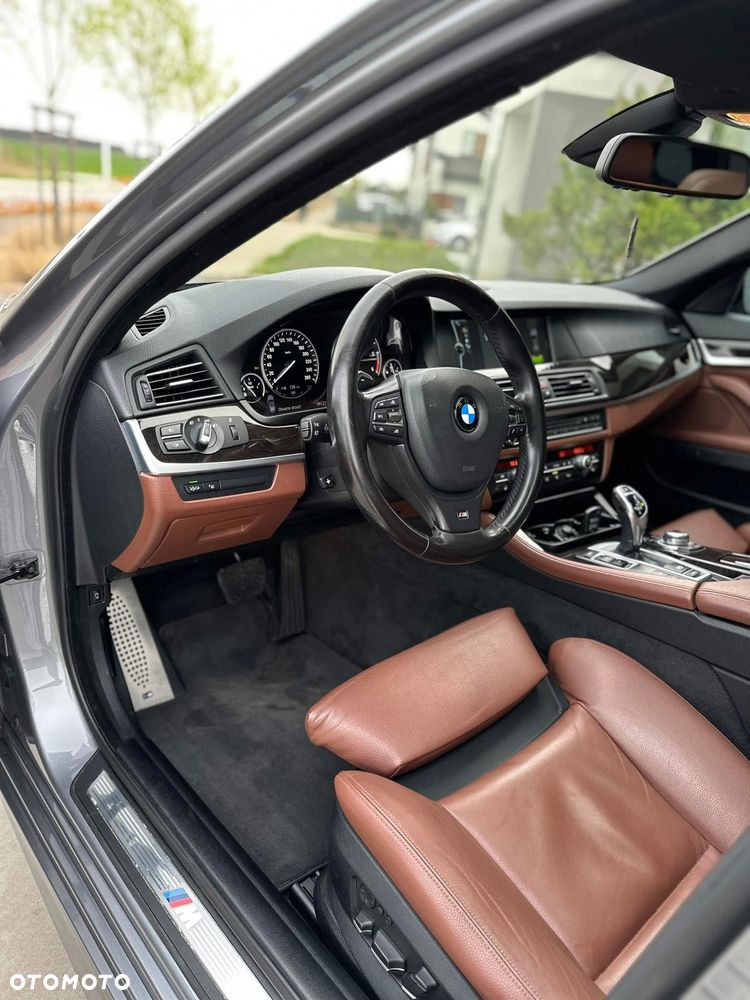 BMW Seria 5 530d Sport-Aut - 16