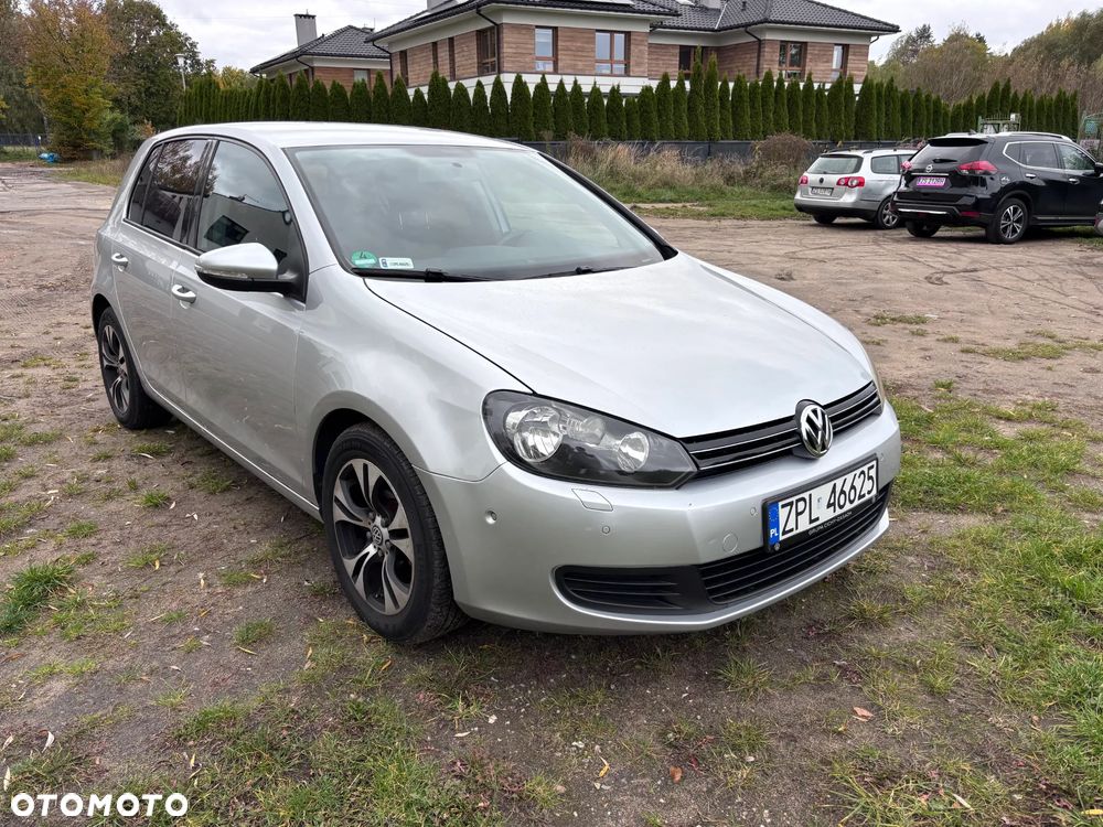 Volkswagen Golf 2.0 TDI DPF DSG Comfortline - 3