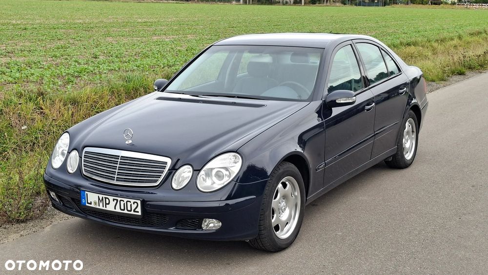 Mercedes-Benz Klasa E 200 Kompressor Automatik Classic - 25