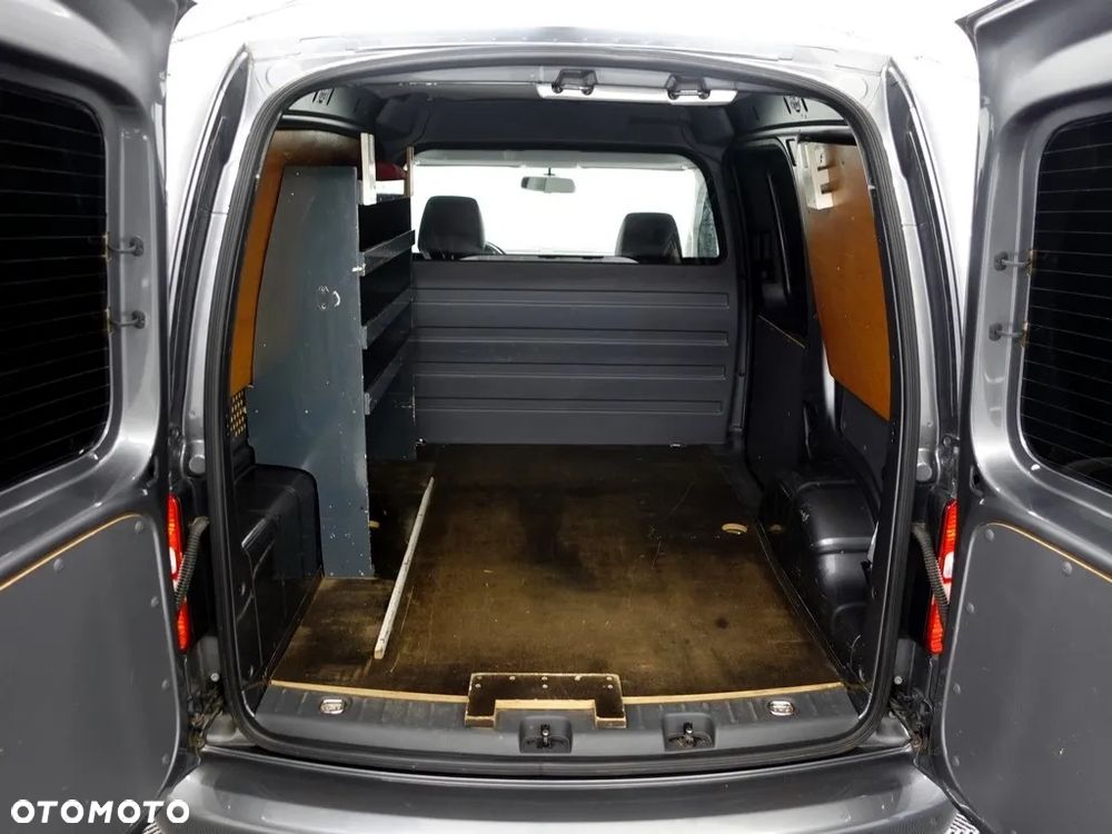 Volkswagen Caddy 1.6 TDI Comfortline DSG - 39