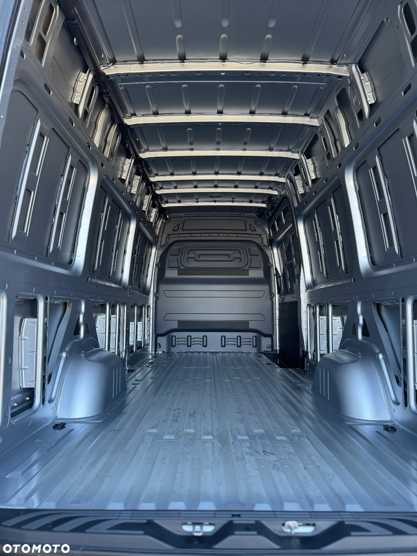 Mercedes-Benz Sprinter - 34