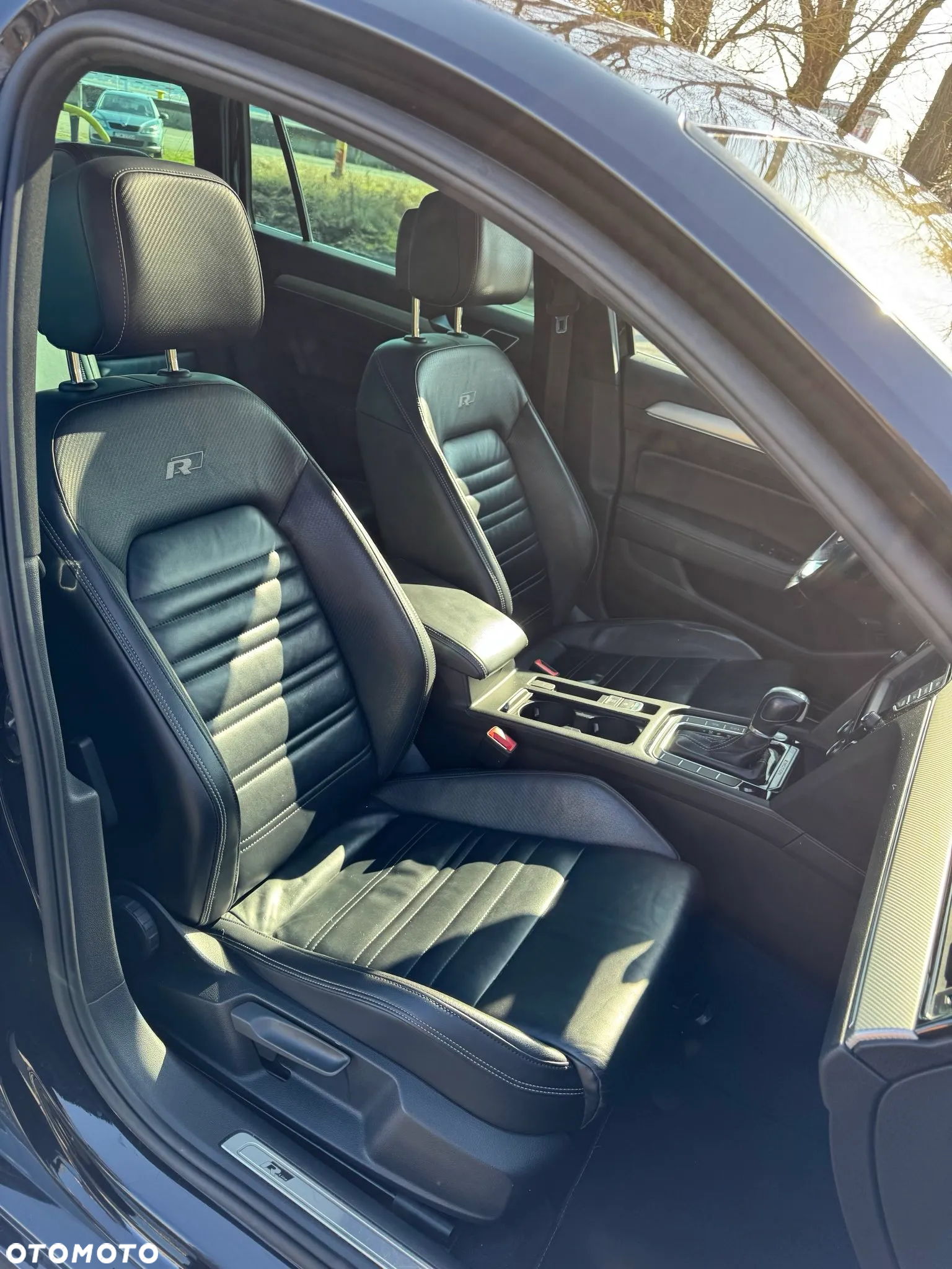 Volkswagen Passat 2.0 TDI 4Mot Elegance DSG - 21